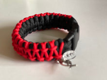 Load image into Gallery viewer, The Drummer - Paracord Bracelet
