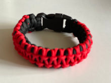 Load image into Gallery viewer, The Drummer - Paracord Bracelet
